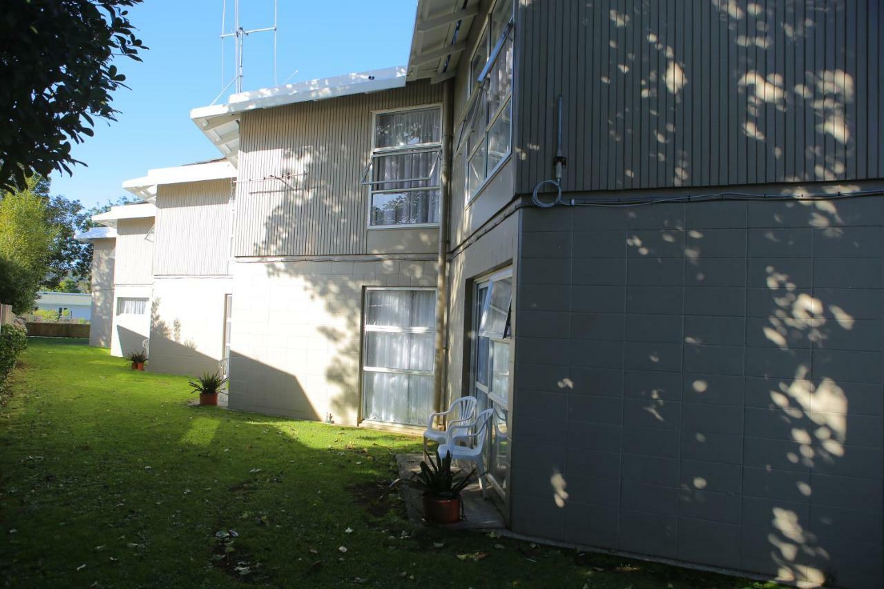 Motel Six Whangarei Exterior photo